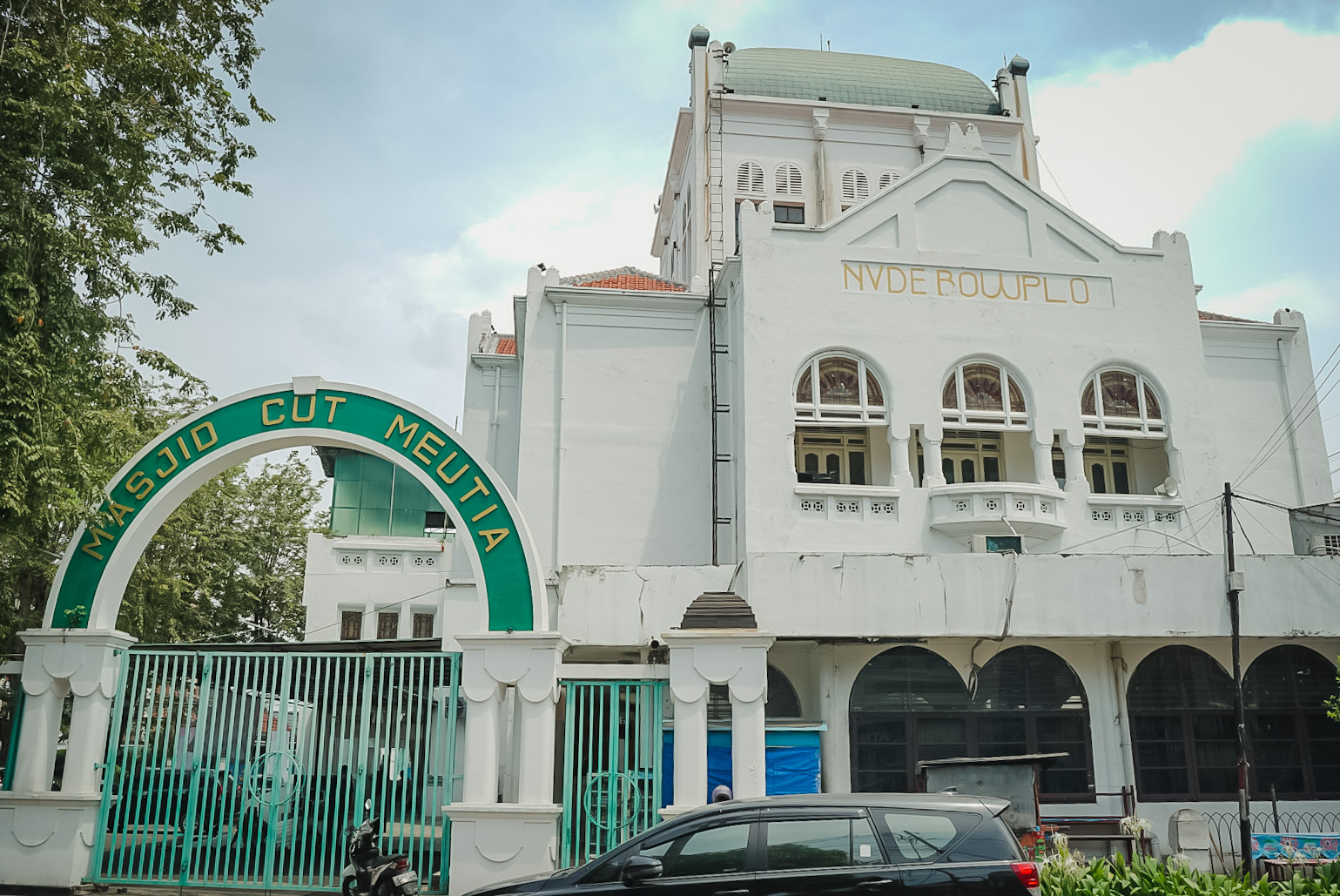 Masjid Cut Meutia